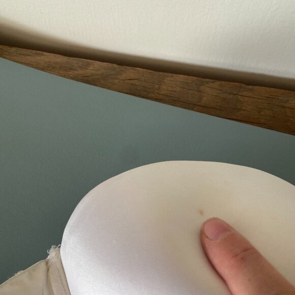 NWT - White Bustier with garter straps - Size 34DD - Picture 9 of 9